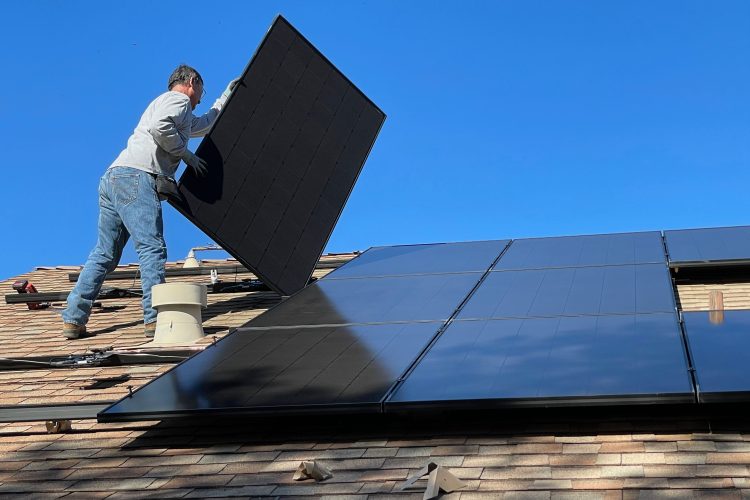 Top 5 Benefits of Installing Solar Panels at Home